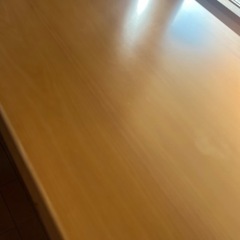 ダイニングテーブルの画像