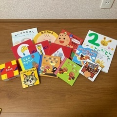 【半額も可】0〜2歳向け絵本16冊の画像