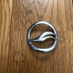 ジャイアントとエンブレム シルバー 