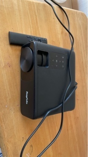 Rayfoto WiFi プロジェクター 小型 10000lm Bluetooth5.1 4K対応 リアル1920×1080p解像度 フルHD WiFi 高輝度400ANSI ルーメン 最新光学エンジン技術 ワイヤレス接続 スマホ対応 ぷろじぇくたー 台形補正 内蔵５Wスピーカー 家庭用/天井ホームプロジェクター/ビジネス/ホームシアター PC/DVD/TV Stick/PS4PS5/ゲーム機等対応 HDMI/USB/Audio/AV搭載 日本語取扱書 専用バックパック付き
