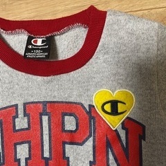 チャンピオン　トレーナー　130サイズ　裏起毛の画像
