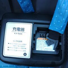238🔴🌀２０インチ、チャイルドシート、２人乗り、３人乗り、１人乗り電動自転車  🔴🔵バカ良心的な電動自転車屋🔴１００日間・安心の無料点検・🌕️無料交換保証サービス付き  🟢🔴土日もお子様と土足のまま、いろいろなタイプの電動自転車のご試乗可能です。  🌕️🟢電動自転車・リサイクル専門店　🔵🔴　ご試乗をしてから、ご購入できます。  🟢後ろチャイルドシートを大きめのかごに変更のオプション無料です。  🔴バッテリーは新品の９０％以上の性能です。  🟣１回の充電で３０Ｋｍ程度走行可能の画像