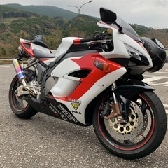 CBR1000RR SC57 前期 フルパワー サイクロン号仕様