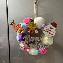 ハンドメイドのクリスマスリース