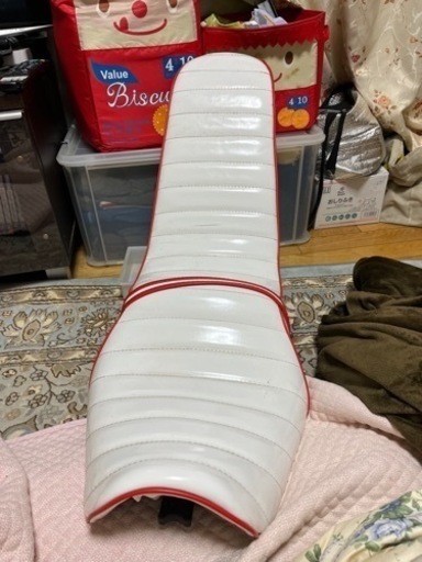 バリオス1型 三段シート