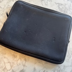 サンワサプライ ネオプレンインナーケース 7～8.9型 ZIN-WET6BKの画像