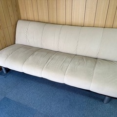 ソファーベッド　脚修復あり