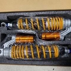 新品未使用　オーリンズ風リアサスペンションの画像