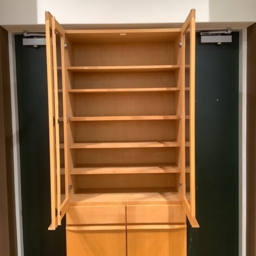 【トレファク神戸南店】食器棚2枚扉ボルト一箇所欠品剥がれ有りナチュラル【取りに来られる方限定】