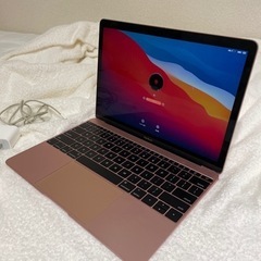 Mac Book airの画像