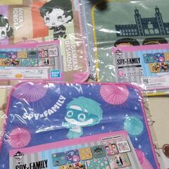 去年のスパイファミリー一番くじミニタオル、アクリルスタンド