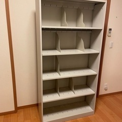 コクヨ　スチールキャビネット