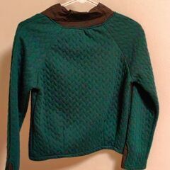 女性服トップス3