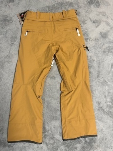 新品　ボルコム　ゴアテックス　スノーウェア　パンツ