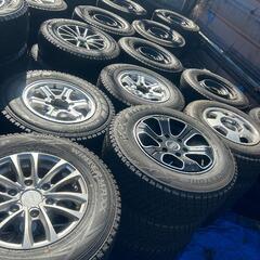 195/80R15❄️ハイエースに！アルミホイール付国産スタッド...