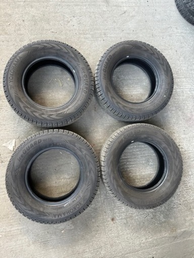 Yokohama  スタッドレス　タイヤ　215/70R15  98Q G075 4本