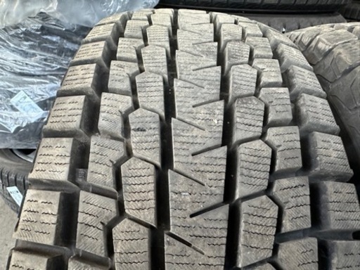 Yokohama  スタッドレス　タイヤ　215/70R15  98Q G075 4本　