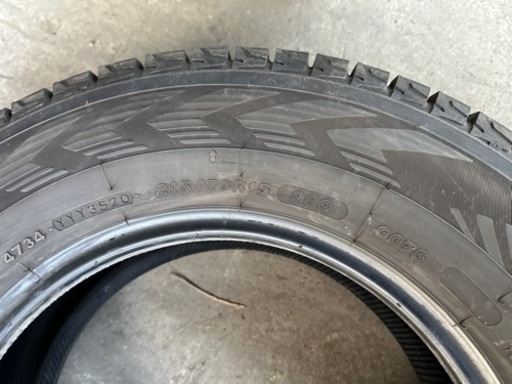 Yokohama  スタッドレス　タイヤ　215/70R15  98Q G075 4本　
