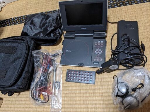 ポータブルDVDプレーヤーSD-P1400CK