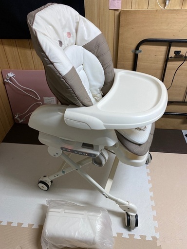 電動　バウンサー　ネムリラ