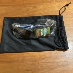 週末割【新品・未使用】コールマン（Coleman）キッズサングラス