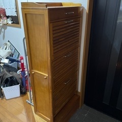 下駄箱　玄関収納