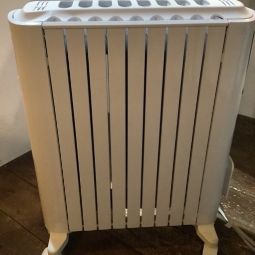 デロンギオイルヒーターRHJ65L