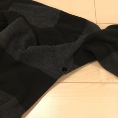 コムサイズム　黒×グレー長袖ニット　Mサイズの画像