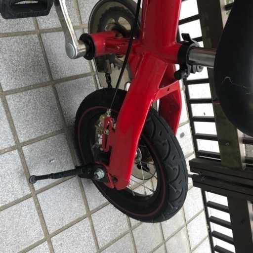 自転車と、鉄棒つり輪ハンモック