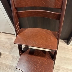 ストッケ　トリップトラップ　ベビーセット付の画像