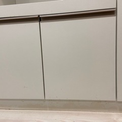 ニトリ レンジ台(変色・剥がれあり)の画像