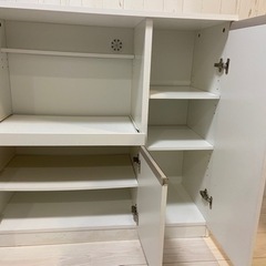 ニトリ レンジ台(変色・剥がれあり)の画像