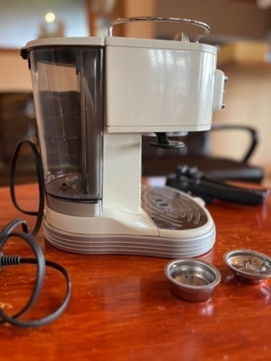 Delonfghi エスプレッソマシン
