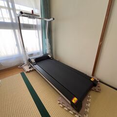 UMAY 1.5HP電動ルームランナー 折りたたみランニングマシンの画像