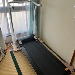 UMAY 1.5HP電動ルームランナー 折りたたみランニングマシンの画像