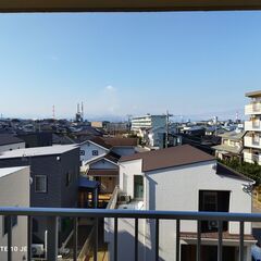 🆕🏢住むか、貸すか、大分市大在北分譲中古マンション(*^▽^*)