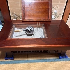 囲炉裏テーブルの画像