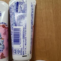 クリニカキッズ ハミガキ いちご 60g   クリニカKid's　7個 

の画像