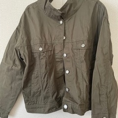 バックリボン　トップス