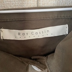 バックリボン　トップスの画像