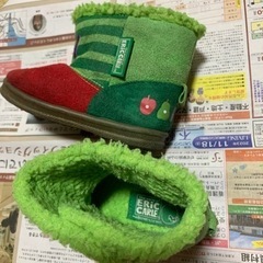 はらぺこあおむし　ショートブーツの画像