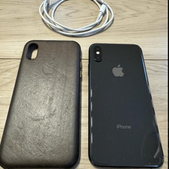Apple iPhone xs 256GB ブラック、美品、新品ケース、充電器付 美品】iPhone Xs 256GB + Apple純正品ケース＋充電器