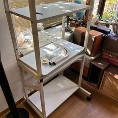 パソコンラック差し上げます（取りに来られる方限定）