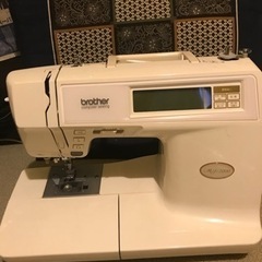 ブラザー工業　ミシン　MOC3000