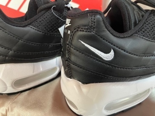 NIKE エアマックス　AIR MAX95 24.0cm【新品】
