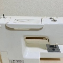 SINGER 5600 シンガー ハンドクラフト 手工芸 裁縫 洋裁 動作品/J111-18の画像