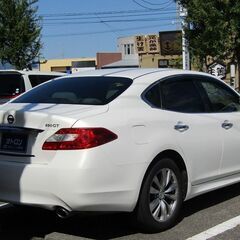 【加速力に定評のあるセダン！】生産終了になってこれから入手しづらくなるのでこの機会にいかがですか！？の画像