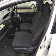 【車検2年付！ 月々15,000円～】★平成30年 トヨタ ヴィッツ 1.3F 人気のホワイト★770_0121の画像