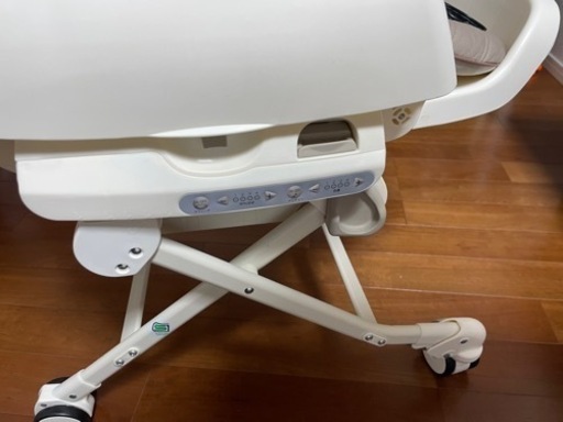 コンビ　ネムリラ　電動ベビーラック