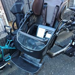 239🌈２０インチ、チャイルドシート、２人乗り、３人乗り、１人乗り電動自転車  🔴電動自転車・リサイクル専門店　🔵　ご試乗をしてから、ご購入できます。  🔵土日もお子様と土足のまま、いろいろなタイプの電動自転車のご試乗可能です。  🟢バカ良心的な電動自転車屋　🔴安心の無料保証、点検サービス付き  🔵後ろチャイルドシートをかごに変更して、１人乗りにもできます。  🔴バッテリーは新品の９０％以上の性能です。  🟣１回の充電で３０Ｋｍ以上走行可能でコンディション良好です。  🟢電動自転車、在の画像